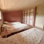 La Casa D'opale, Maison De 14 Couchages * مونْتوبا